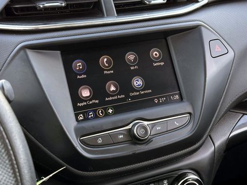 Used 2021 Chevrolet TrailBlazer LS image 21