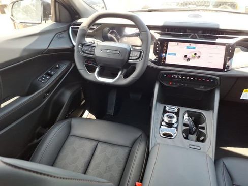 New 2026 Jeep Cherokee Overland w/ Advanced Pro Tech Group AWD/4WD image 4