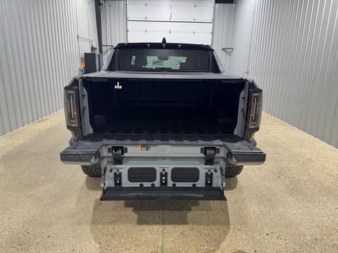Used 2024 GMC Hummer EV 3X image 5