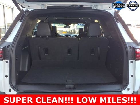Certified 2023 Chevrolet Traverse LT w/ LT Premium Package image 20