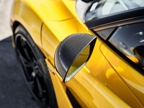 Used 2019 McLaren 720S RWD image 11