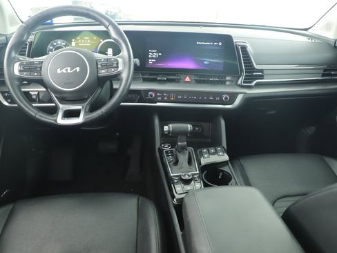 Used 2023 Kia Sportage SX image 14