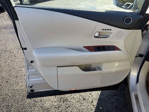 Used 2011 Lexus RX 350 AWD image 12