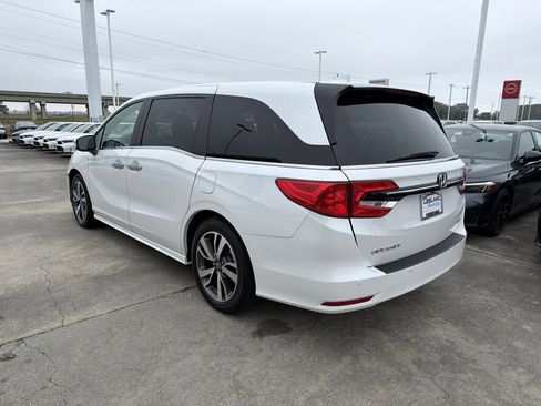 Used 2023 Honda Odyssey Touring image 7