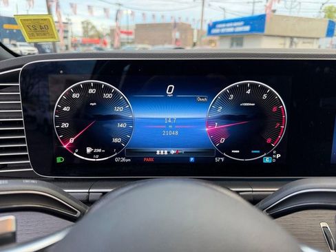 Used 2025 Mercedes-Benz GLE 350 4MATIC image 23