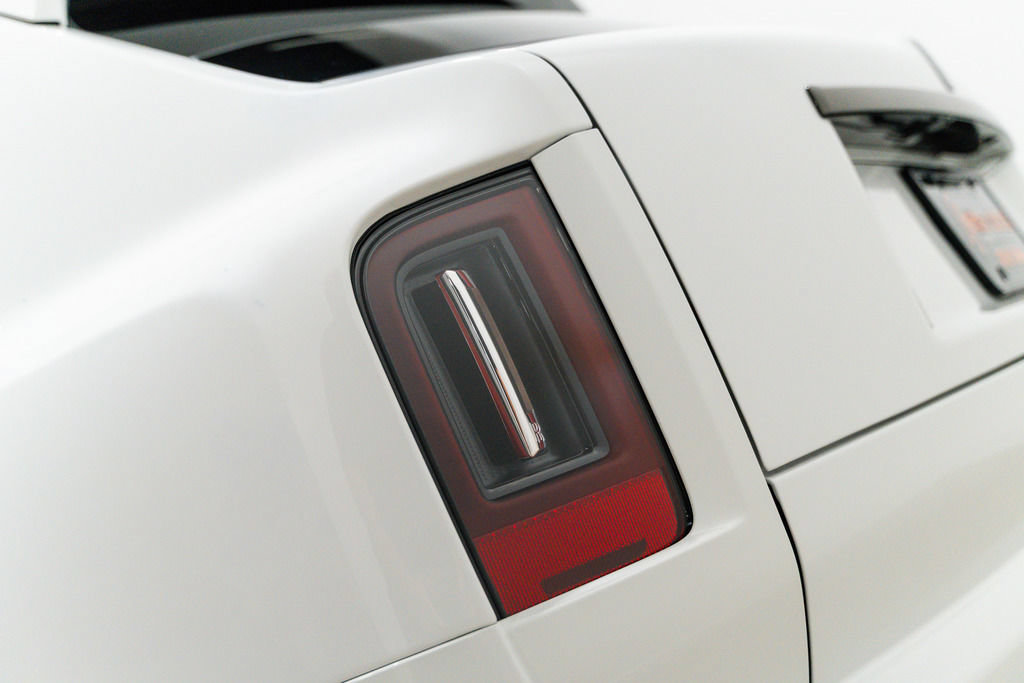 Used 2025 Rolls-Royce Cullinan Black Badge AWD/4WD image 5