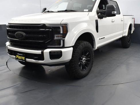 Used 2021 Ford F250 Lariat image 1