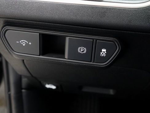 Used 2025 Kia K4 FWD image 26