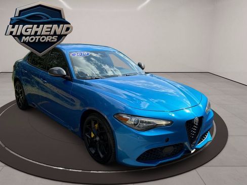 Used 2020 Alfa Romeo Giulia AWD w/ Quick Order Package 22J Sport image 8