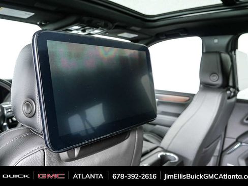 New 2026 GMC Yukon XL Denali image 20