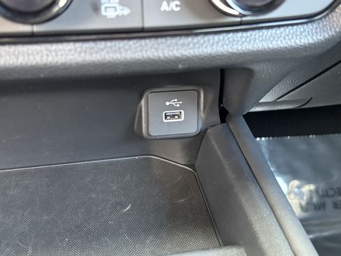 Certified 2024 Honda HR-V Sport image 21