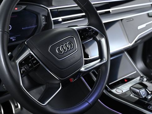 Used 2020 Audi S8 L w/ S8 Executive Package AWD/4WD image 10