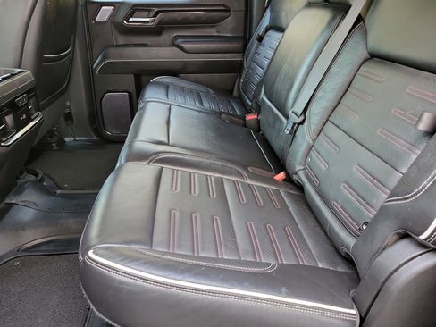 Used 2022 GMC Sierra 1500 AT4X image 19