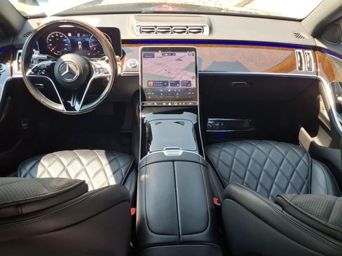 Used 2024 Mercedes-Benz S 580 4MATIC Sedan image 29