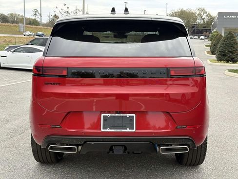 New 2026 Land Rover Range Rover Sport Dynamic SE AWD/4WD image 4
