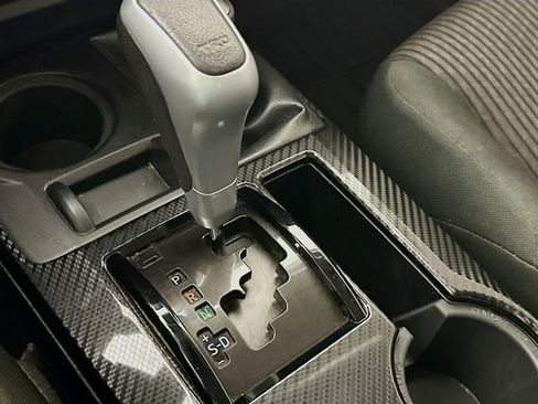 Used 2021 Toyota 4Runner TRD Off-Road image 17