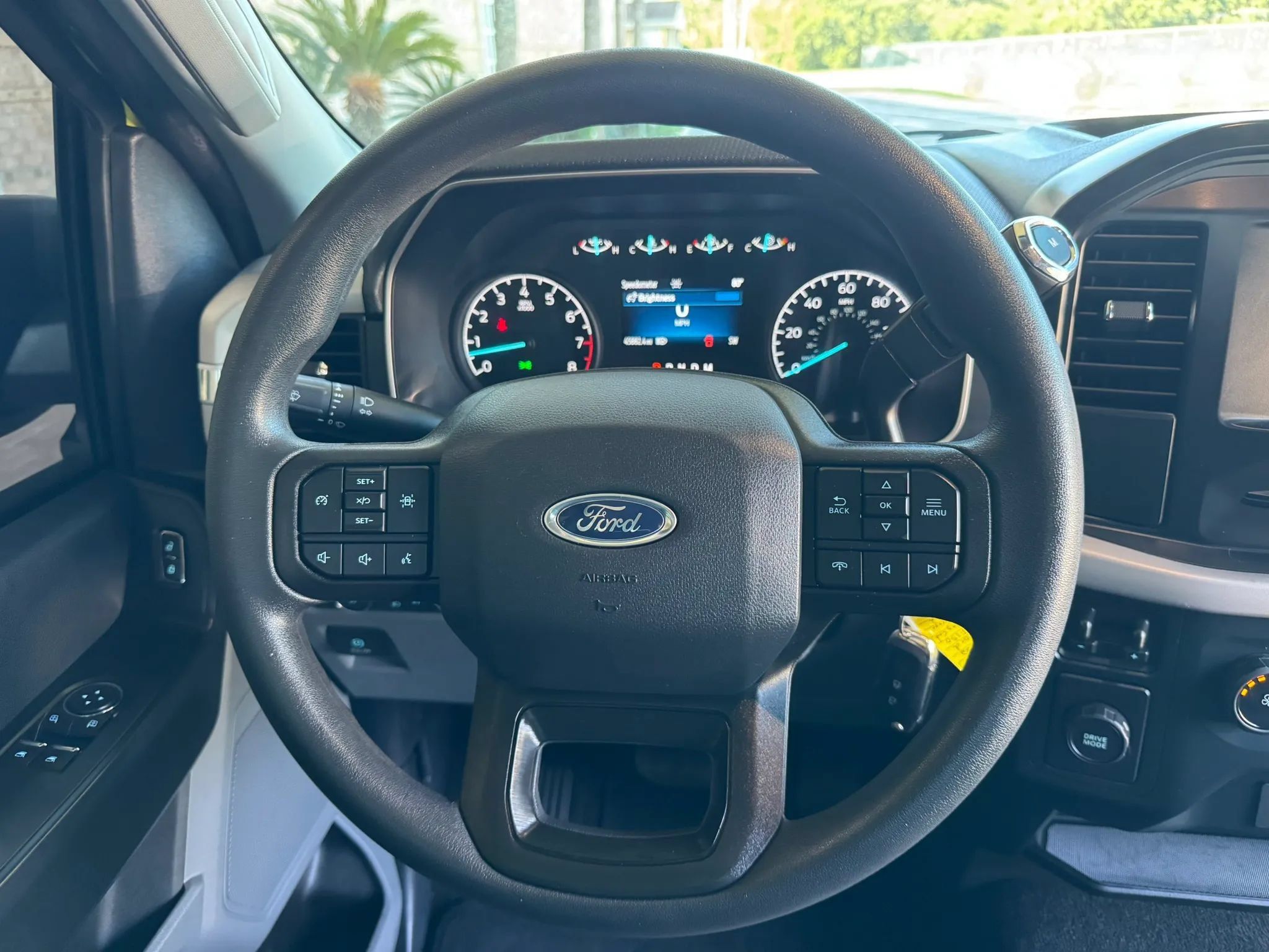 Used 2022 Ford F150 XL w/ Equipment Group 101A High RWD image 25