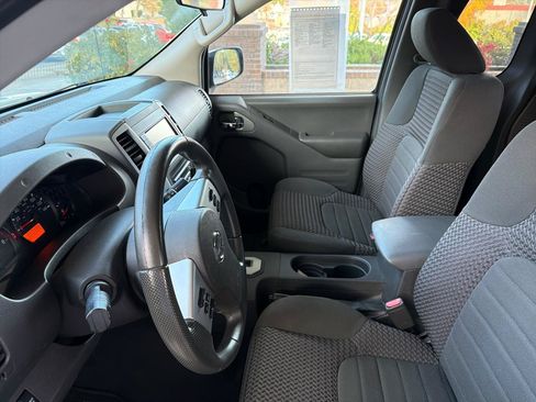 Used 2020 Nissan Frontier SV RWD image 19