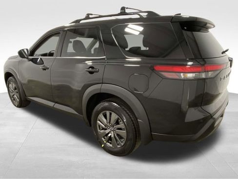 New 2026 Nissan Pathfinder SV image 4