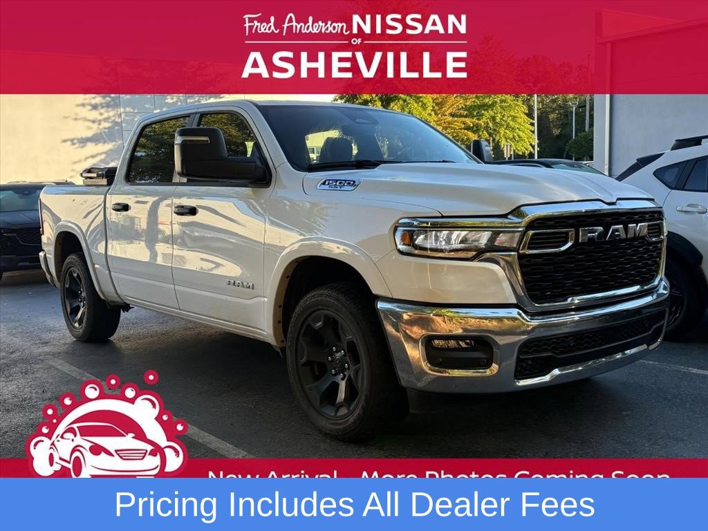 Used 2025 RAM 1500 Big Horn AWD/4WD image 1
