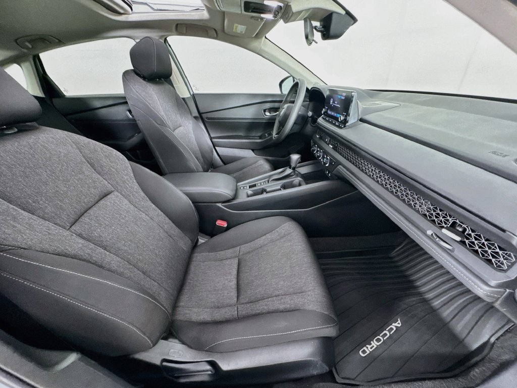 Used 2023 Honda Accord EX image 34