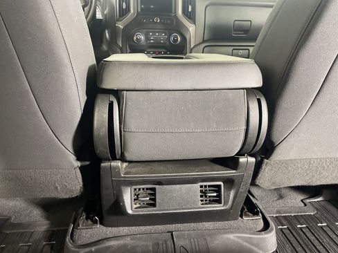 Used 2020 Chevrolet Silverado 1500 Custom w/ Custom 2.7L Value Package image 19