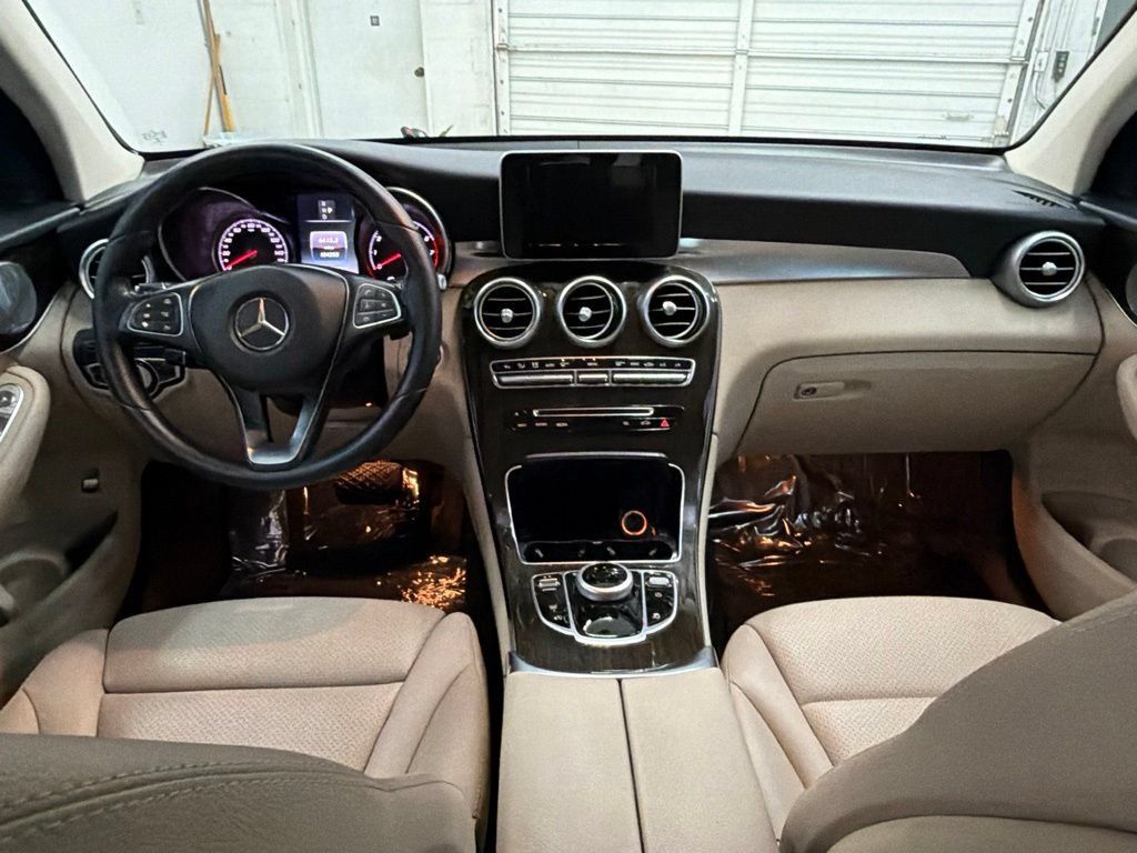 Certified 2017 Mercedes-Benz GLC 300 image 24