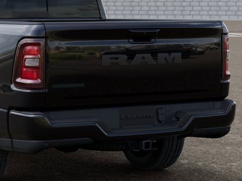 Used 2025 RAM 1500 Big Horn RWD image 13