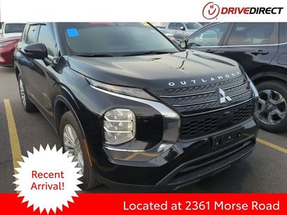 Used 2024 Mitsubishi Outlander ES