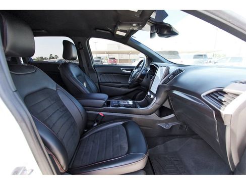 Used 2021 Ford Edge ST-Line FWD image 27