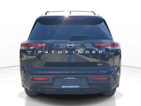 Certified 2022 Nissan Pathfinder SV image 6
