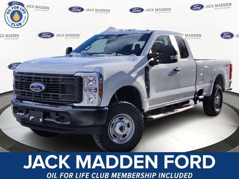 New 2026 Ford F250 XL w/ XL Off-Road Package AWD/4WD image 1
