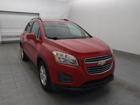 Used 2016 Chevrolet Trax LT w/ LT Convenience Package FWD image 13