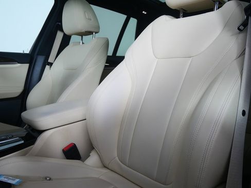 Used 2021 BMW X3 xDrive30i w/ Convenience Package image 10