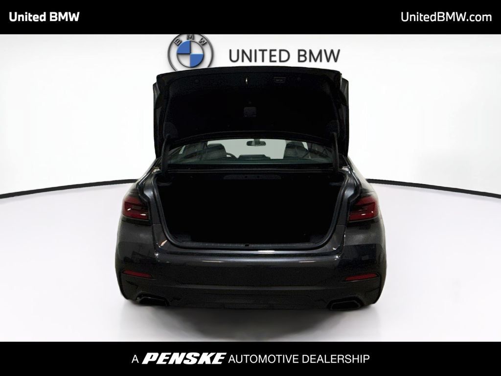 Used 2023 BMW 540i w/ M Sport Package RWD image 21