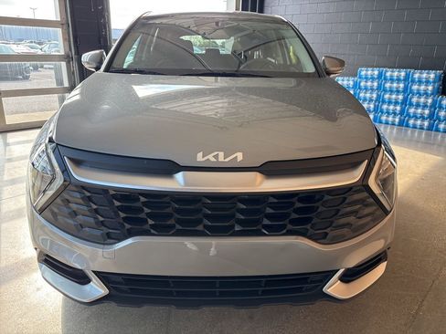 Certified 2023 Kia Sportage LX image 4