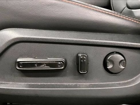 Used 2024 Honda Pilot TrailSport image 32
