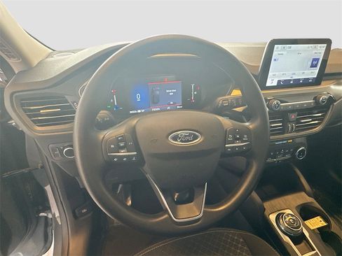 Used 2025 Ford Escape Active image 11