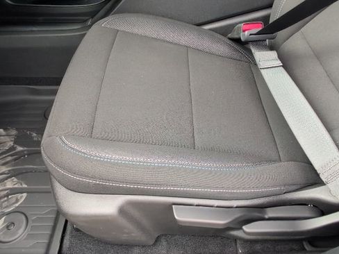 New 2026 Chevrolet Equinox EV LT image 12