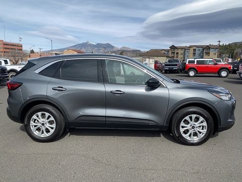 Certified 2024 Ford Escape Active w/ Tech Pack #1 image 4