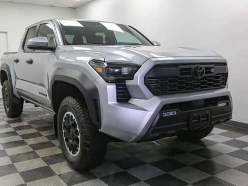 New 2026 Toyota Tacoma TRD Off-Road AWD/4WD image 2