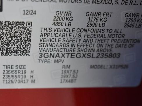 Certified 2025 Chevrolet Equinox RS AWD/4WD image 40