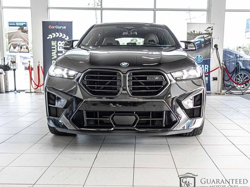 Used 2025 BMW X6 M Competition w/ Executive Package image 2