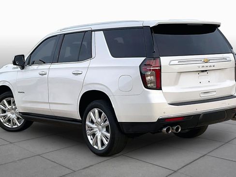 Used 2022 Chevrolet Tahoe High Country AWD/4WD image 12