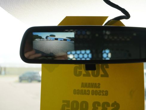 Used 2025 GMC Savana 2500 w/ Driver Convenience Package RWD image 14
