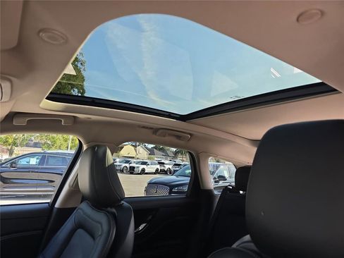 New 2026 Lincoln Corsair Reserve AWD/4WD image 21