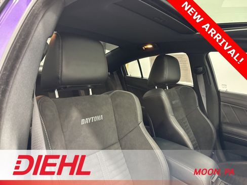 Used 2023 Dodge Charger R/T w/ Daytona Edition Group image 12