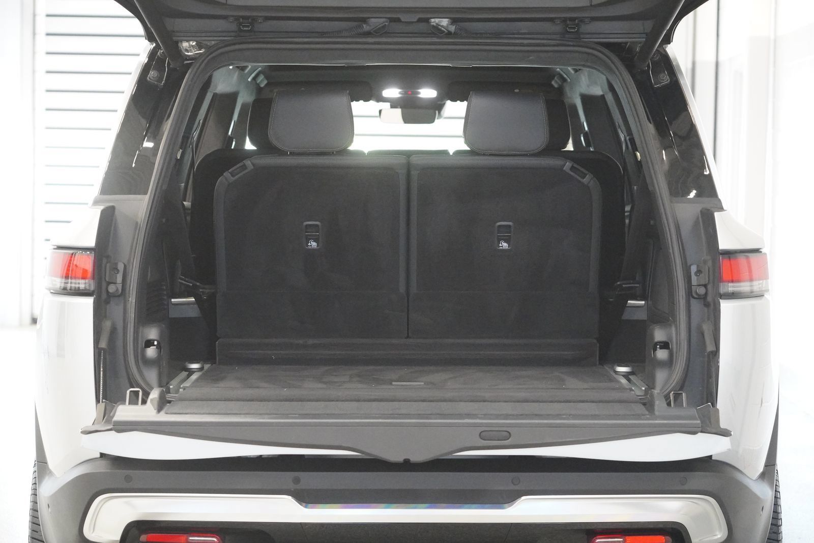 Used 2023 Rivian R1S Launch Edition Quad AWD/4WD image 33