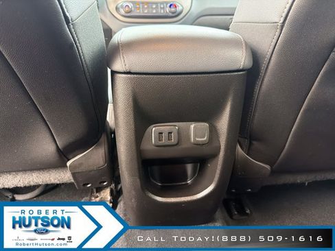 Used 2018 Chevrolet Colorado Z71 AWD/4WD image 25