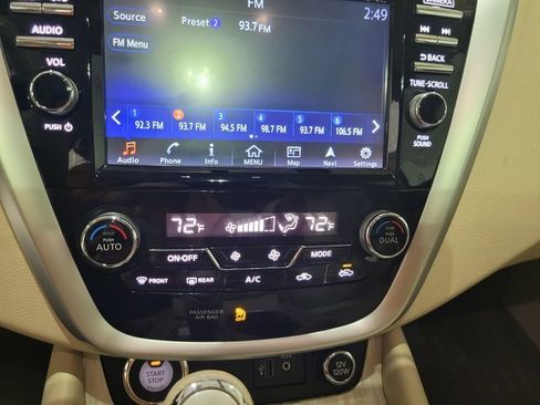 Used 2018 Nissan Murano SL image 32